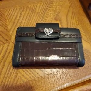 Brighton wallet